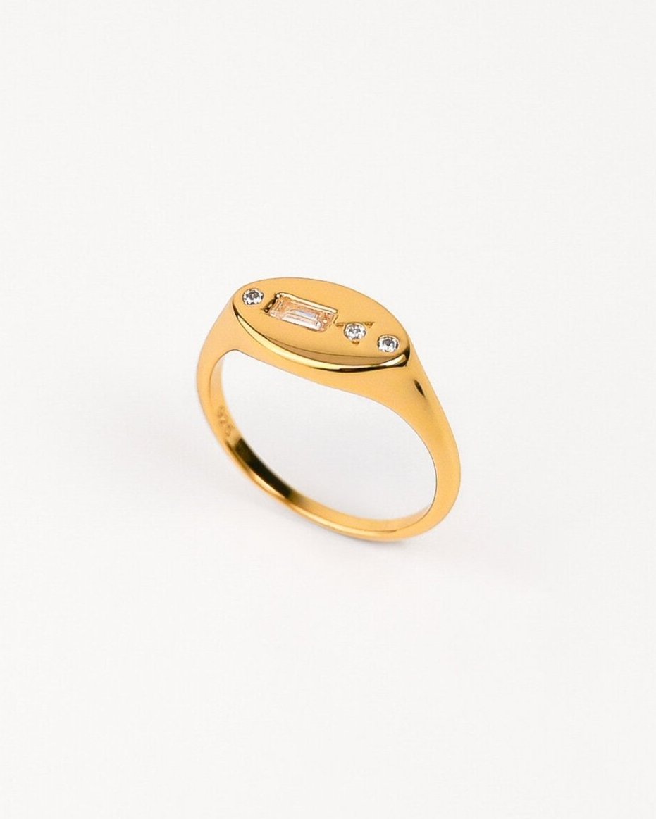 Signet Ring